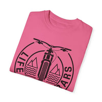 Unisex-T-Shirt aus stückgefärbtem Material