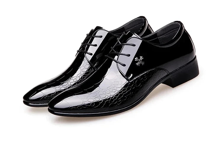 Zapatos de cuero para hombre, negros, de cuero suave, suela blanda, para primavera y otoño, para el mejor hombre, ropa formal de negocios para hombre, tallas grandes 38-48