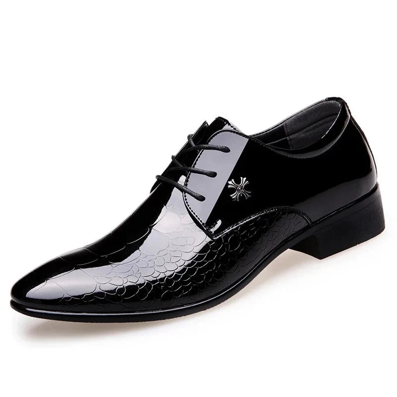 Zapatos de cuero para hombre, negros, de cuero suave, suela blanda, para primavera y otoño, para el mejor hombre, ropa formal de negocios para hombre, tallas grandes 38-48